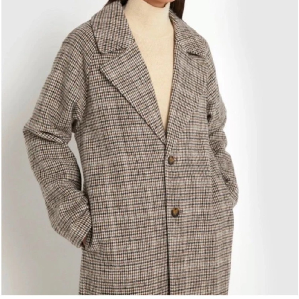 Oak + fort peacoat 
Tags Sezane Clyde neuflora called to surf